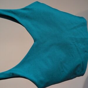 Old Navy Work Out Crop Tank